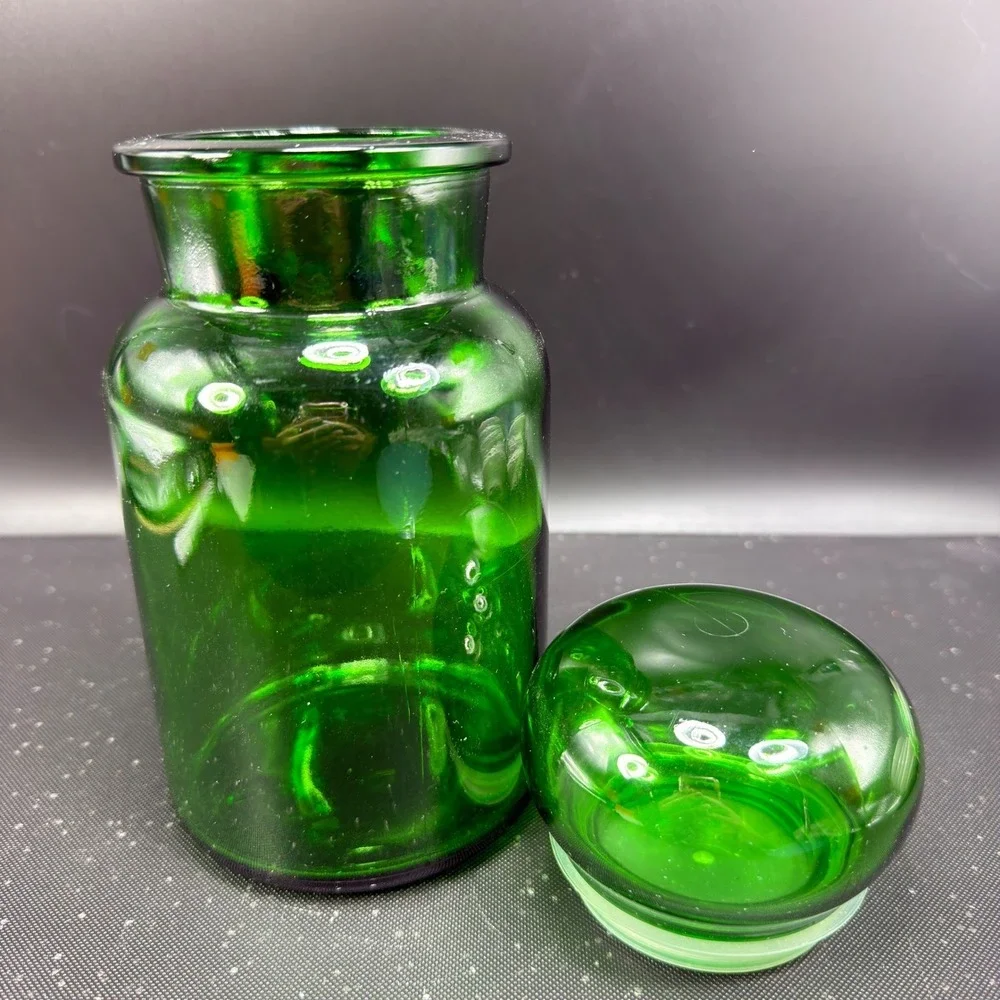 Vintage Emerald Green Glass Apothecary Jar Bubble Lid Made in Belgium 8.5